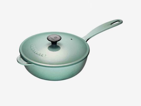 Le Creuset | 2 L Saucier on Sale